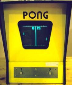 Borne arcade Pong années 70